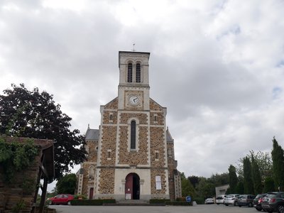 Façade de l’église Saint-Martin au Cellier