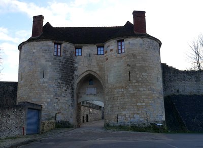 Porte Saint-Jean du Château à Château-Thierry