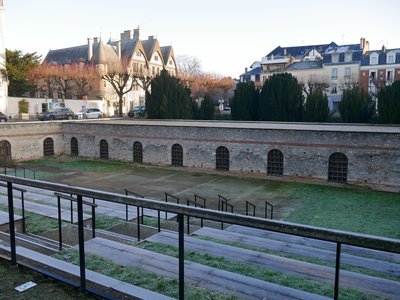 Vue du Cryptoportique de Reims