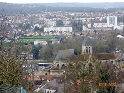 L’église et la ville de Triel-sur-Seine