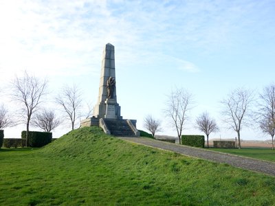 Monument érigé par Mgr Marbeau en remerciement à la Vierge pour avoir protégé la ville de Meaux