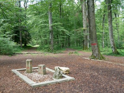 Les trois bornes à Réchésy