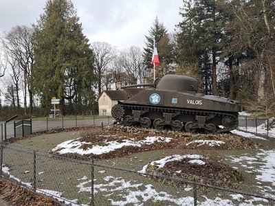 Char Valois en mémoire des combats de 1944