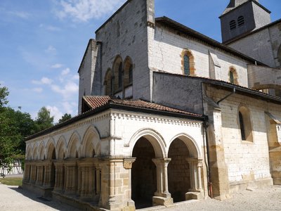 Porche caquetoire de l’église Saint-Amand, 13e siècle