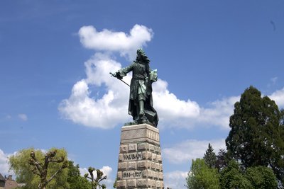 Statue de Vauban à Saint-Léger-Vauban