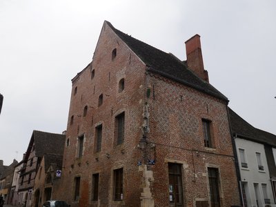 La maison des ancêtres de Bénigne Bossuet (XVIe siècle)