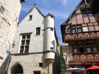 Musée Le Carroi et la Maison Rouge