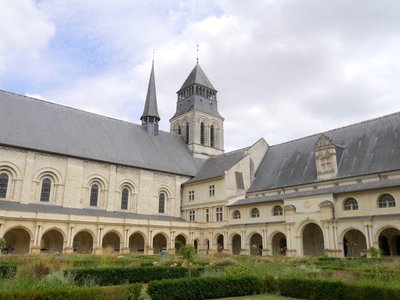 Le cloître de l’abbaye Notre-Dame de Fontevraud