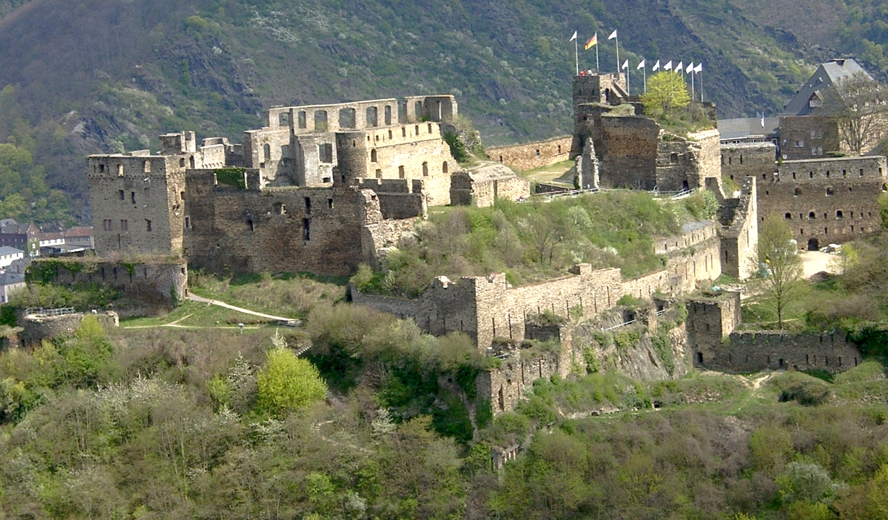 Château Rhienfels à St--Goar