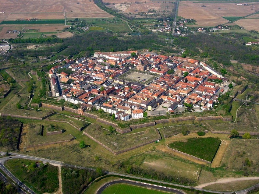 Vue aérienne de Neuf-Brisach