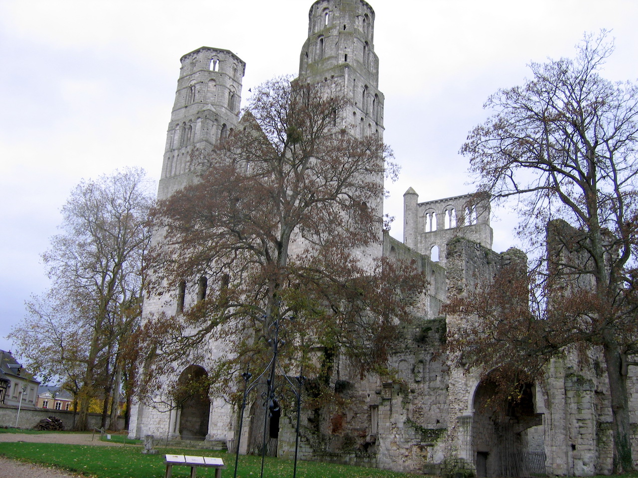 L’abbaye Saint-Pierre à Jumièges