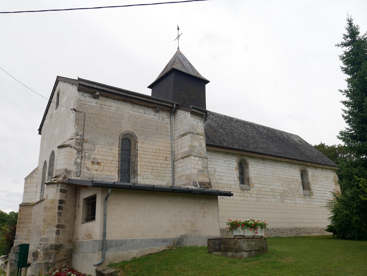 Église de Saint-Hilaire au Temple